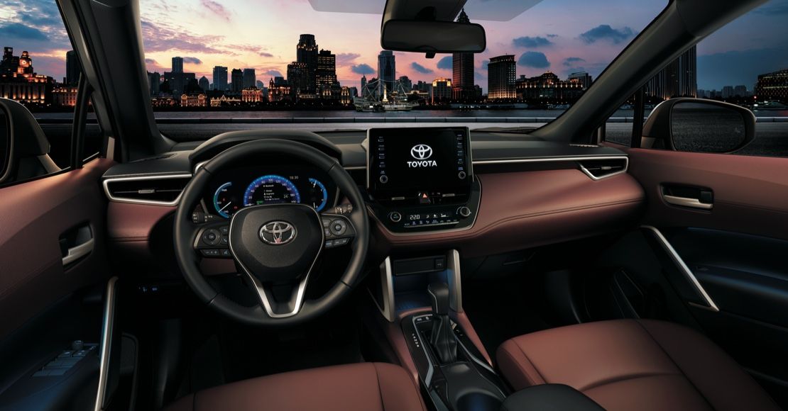 Buy the New Toyota Corolla Cross Hybrid 2024 Toyota UAE