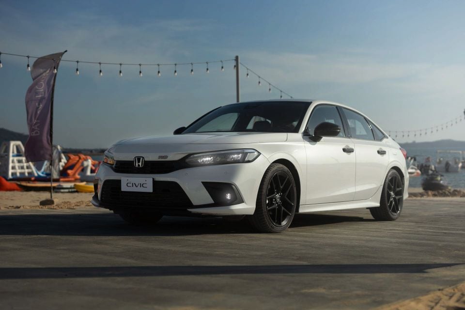 parked honda civic car