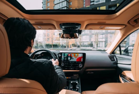 مقصورة داخلية لسيارة لكزس