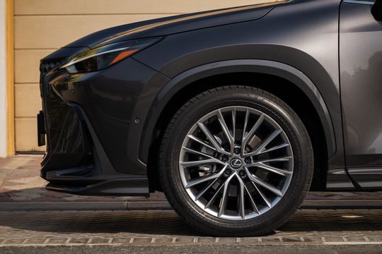 The wheels of a Lexus car