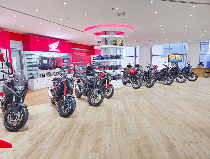 Bike showroom near me honda sale