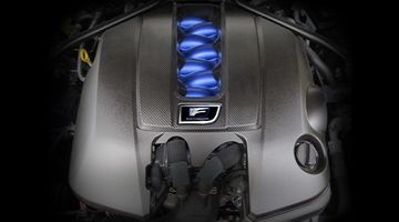 CLASS-LEADING V8