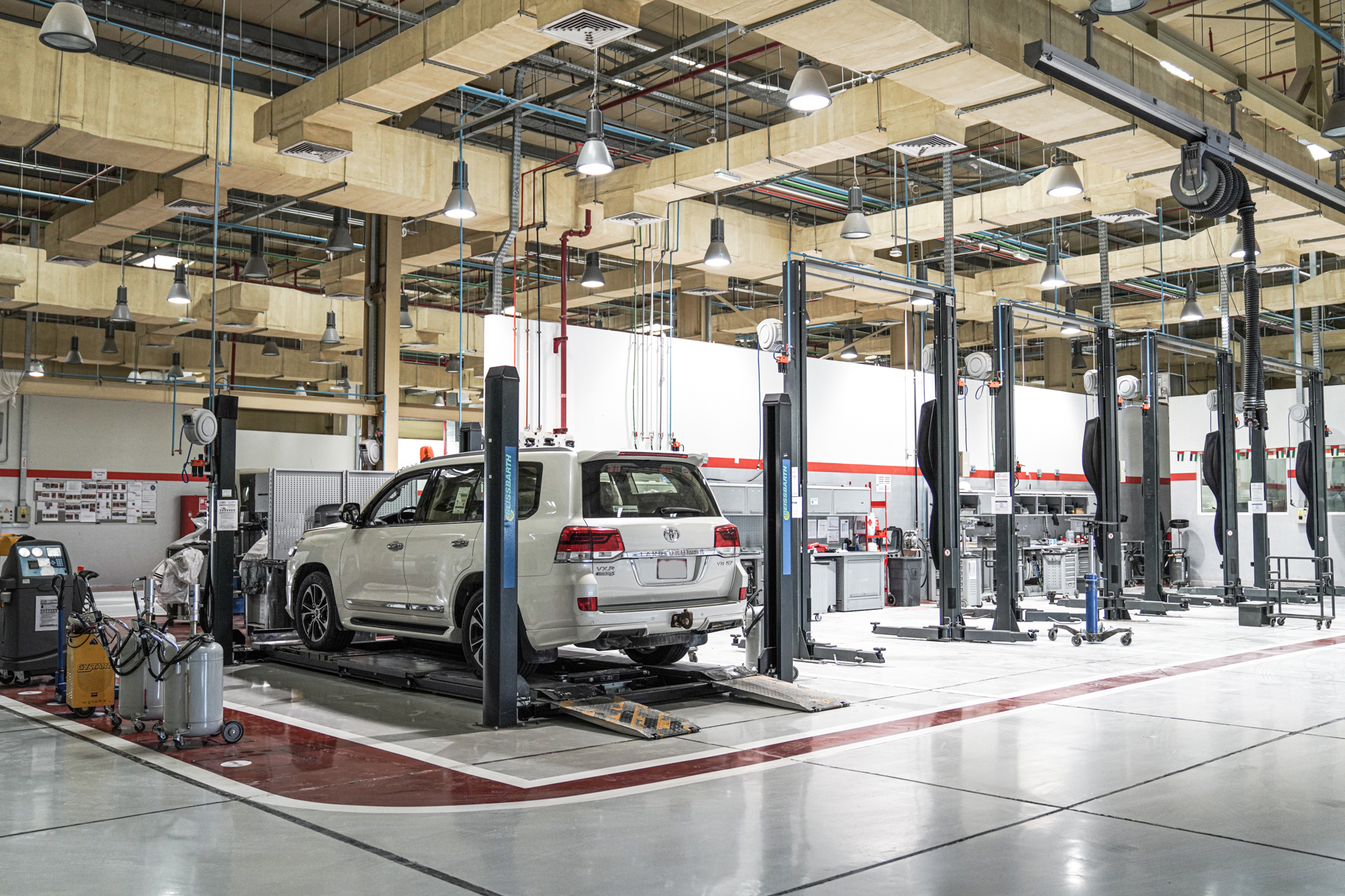 Toyota Car Service Center in Madinat Zayed | Toyota