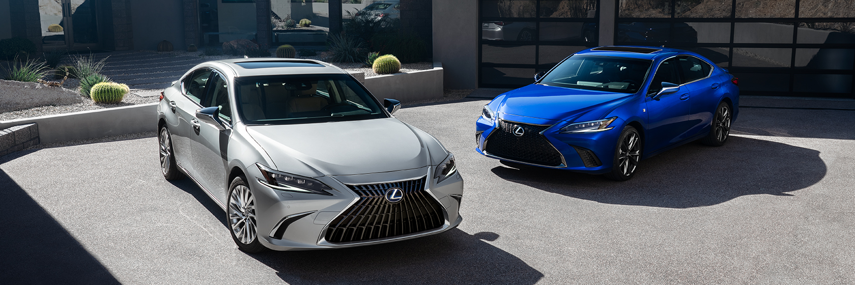 The Difference Between ES 300h Vs ES 350 Lexus