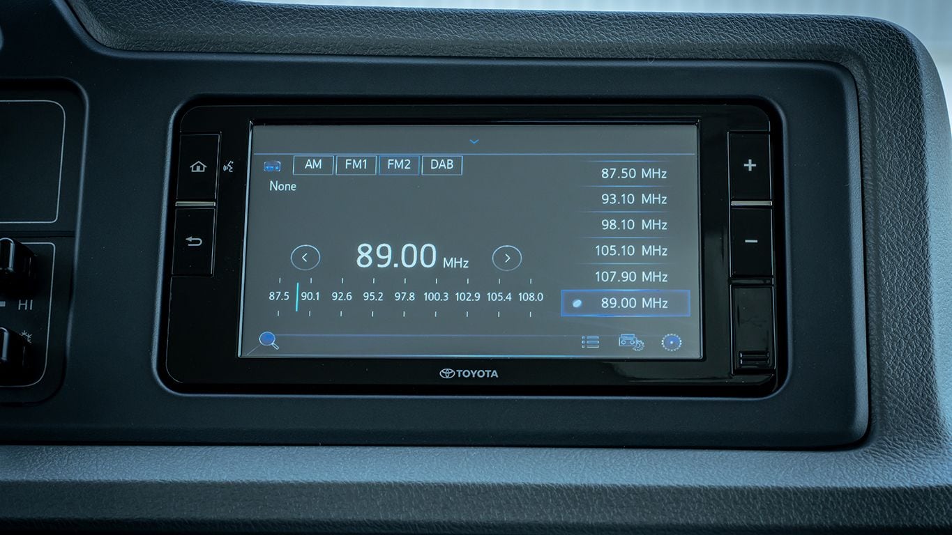 toyota alt 1