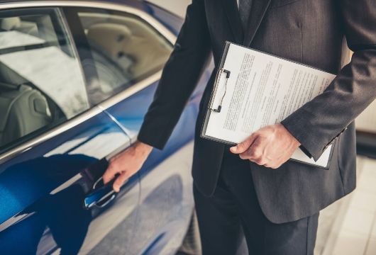 The Processes and Documents Required for Buying a Used Car in the UAE