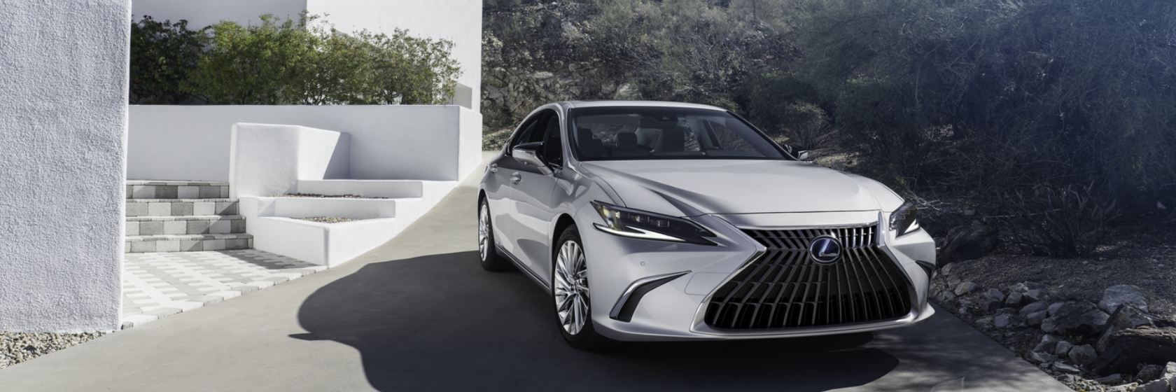 Lexus hybrid store models 2021