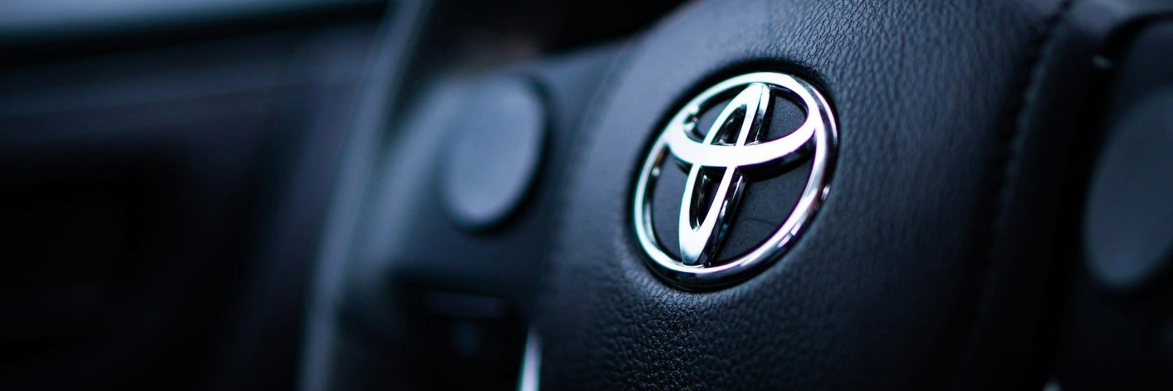 toyota-prado-vs-fortuner-whats-the-difference