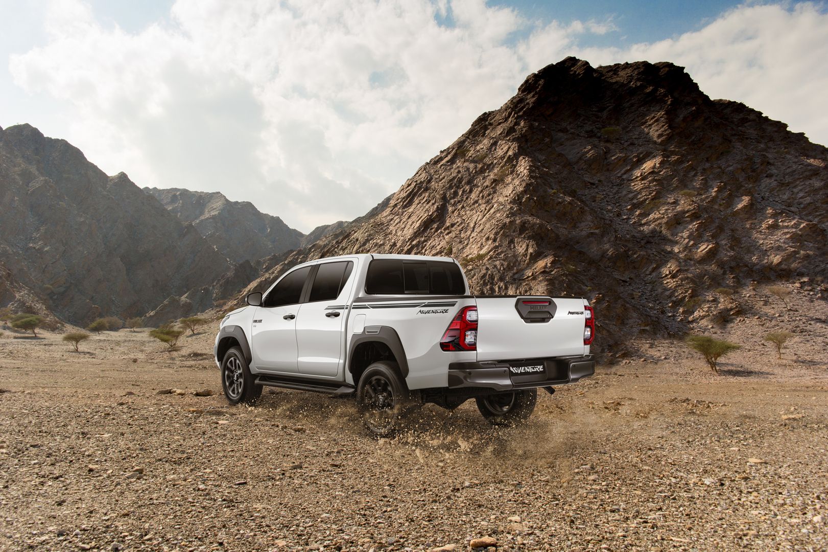 2022 Toyota Hilux Rugged Look