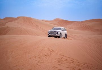 A Land Cruiser in the desert