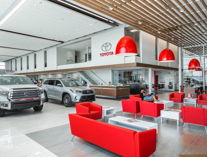 Toyota Car Showroom on Airport Road Abu Dhabi | Toyota