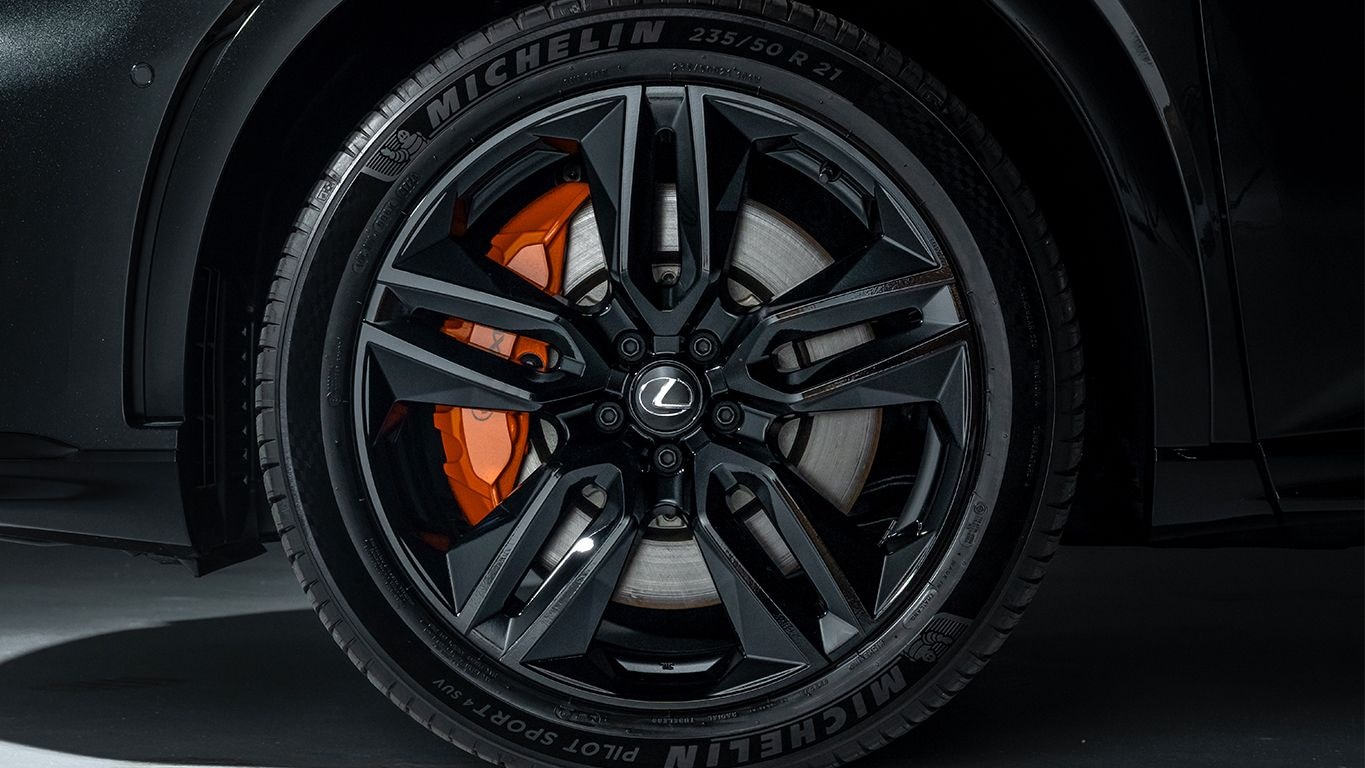 21" Alloy Wheels