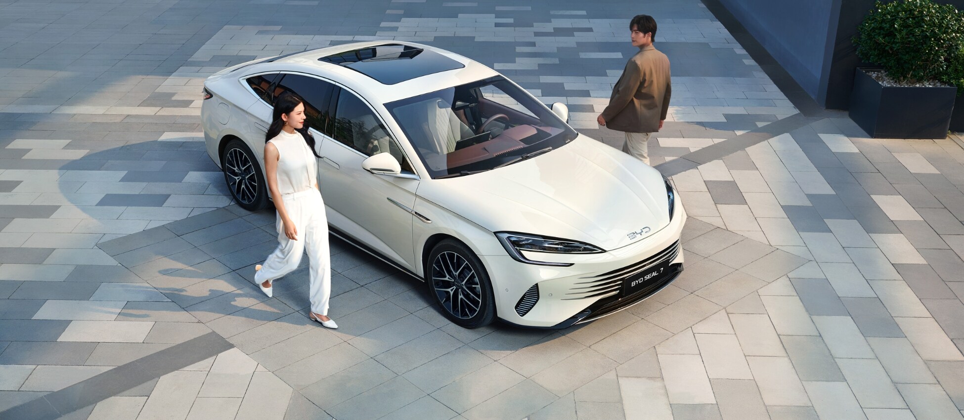 How to Transfer Car Ownership in Dubai