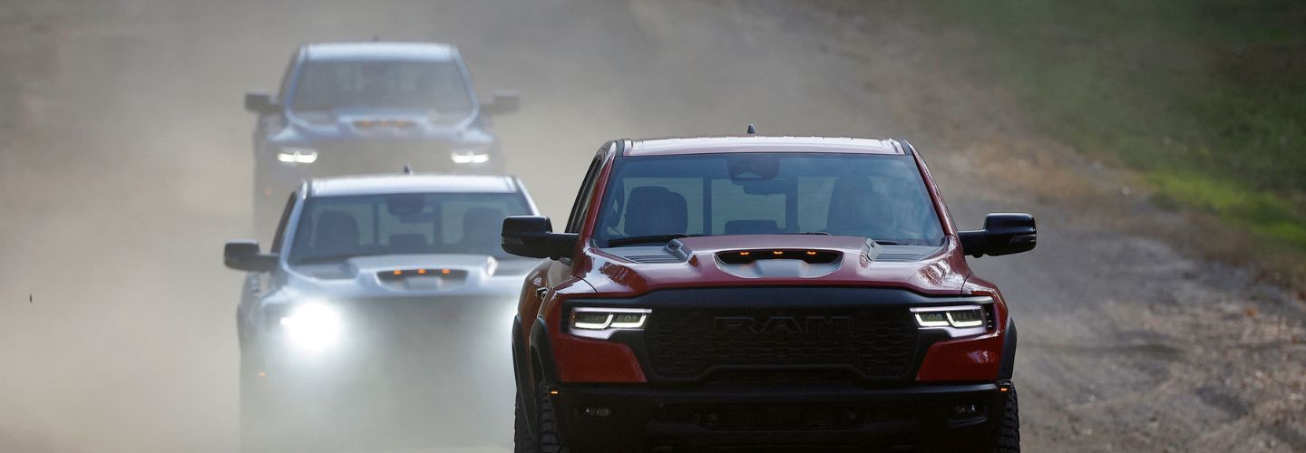 full-size-truck-vs-midsize-truck