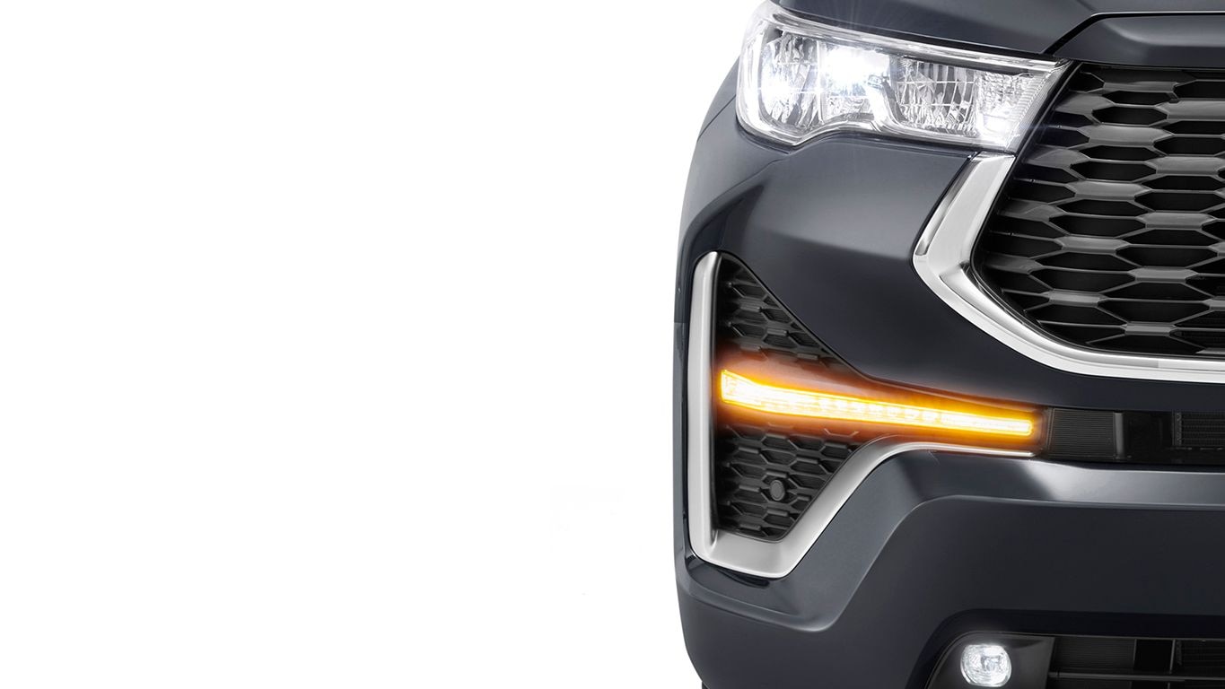 مصابيح أمامية LED ثلاثية