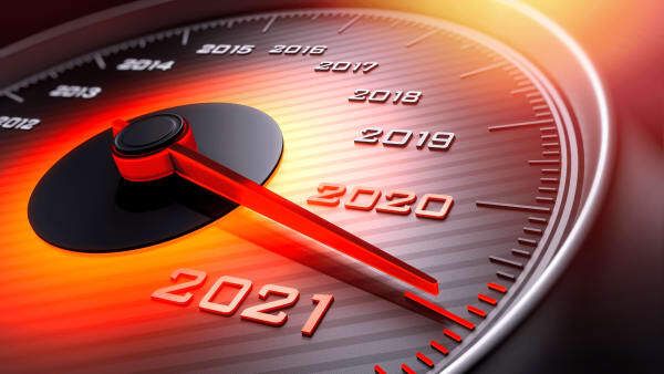 رحب بالعام 2021 بسيارة جديدة من تويوتا
