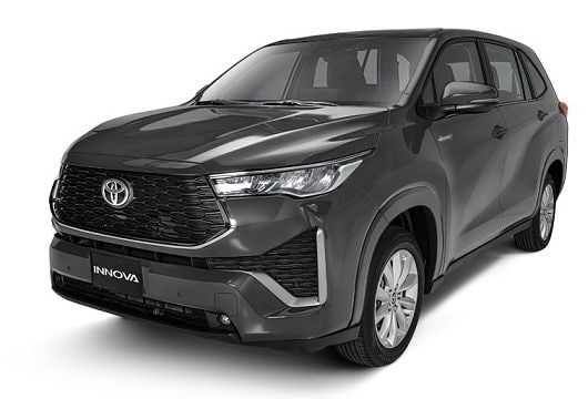 Toyota Innova 8 Seater Black