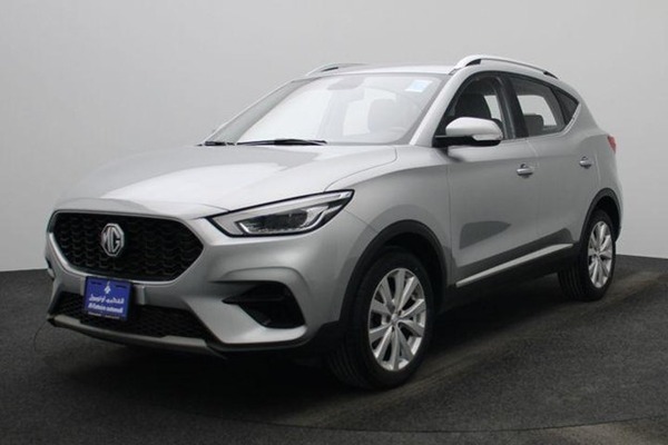 A Grey MG ZS