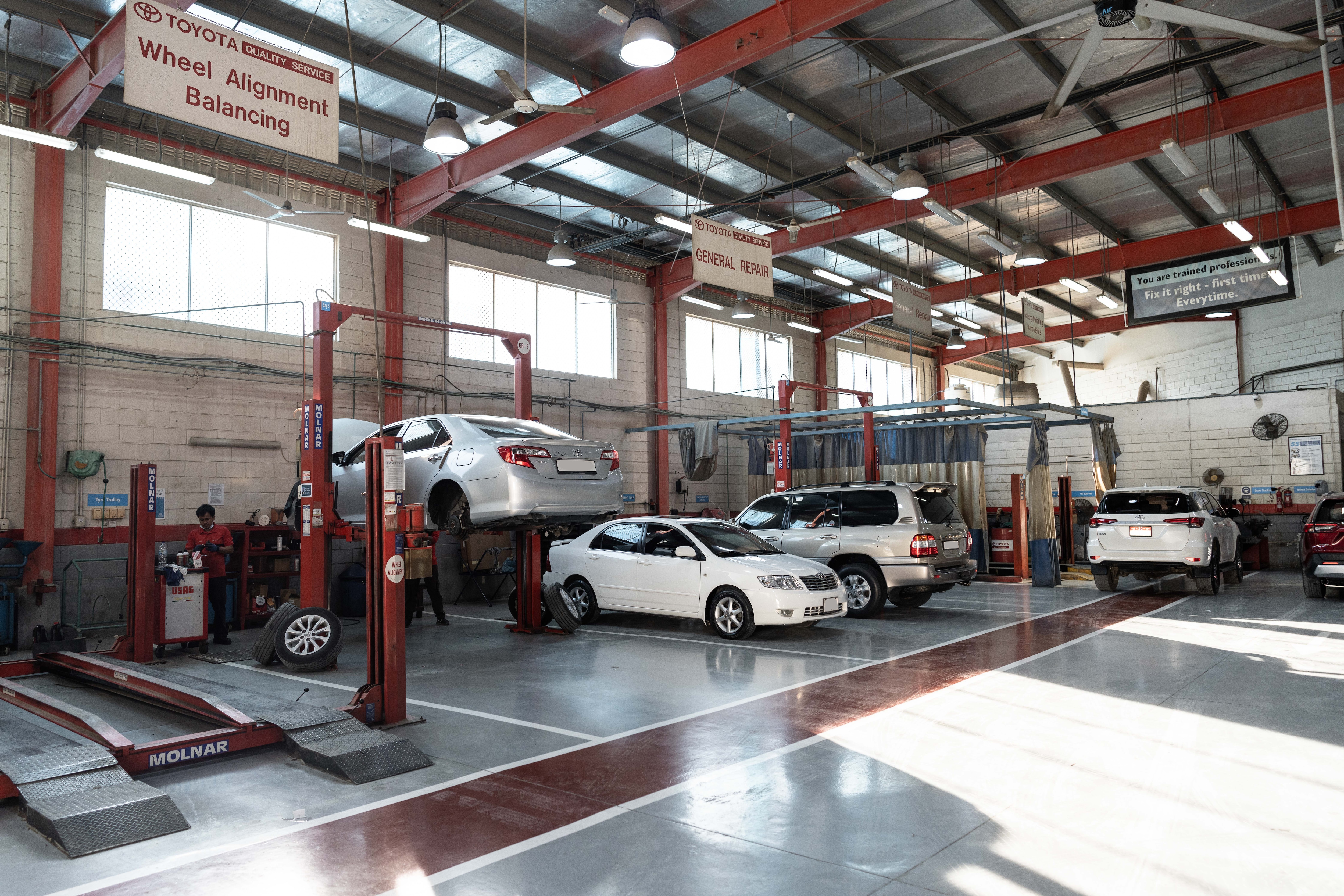 Khorfakkan Service Center