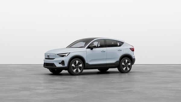 A Volvo C40 Recharge electric car